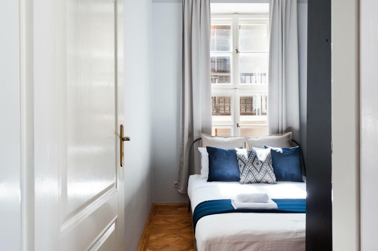 Square Apartment - Loftaffair Krakov Exteriér fotografie